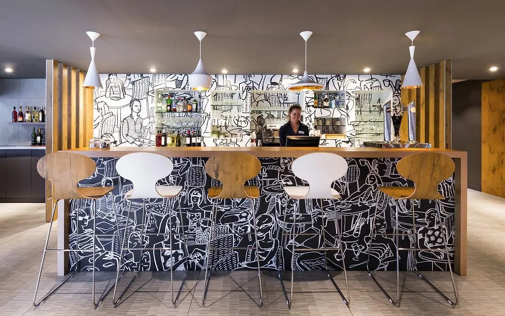 ホテル Ibis Bilbao バラカルド