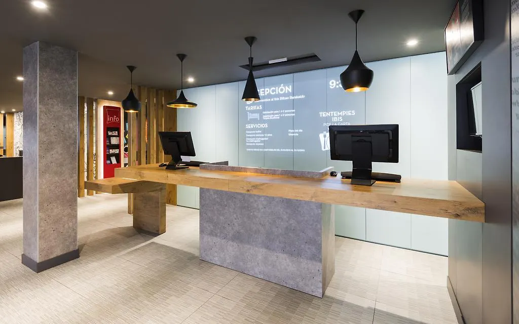 ホテル Ibis Bilbao バラカルド スペイン