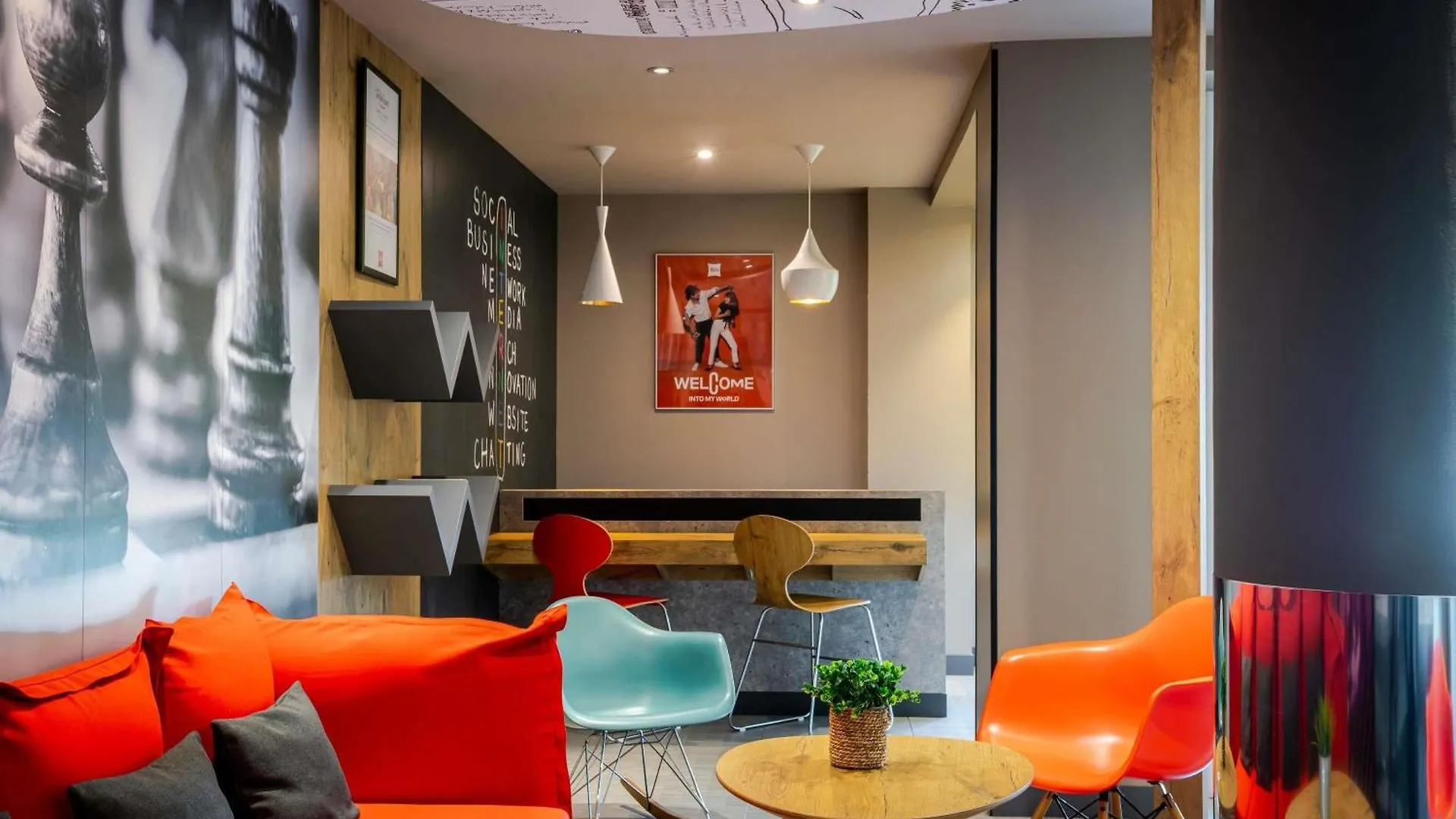 ホテル Ibis Bilbao バラカルド スペイン