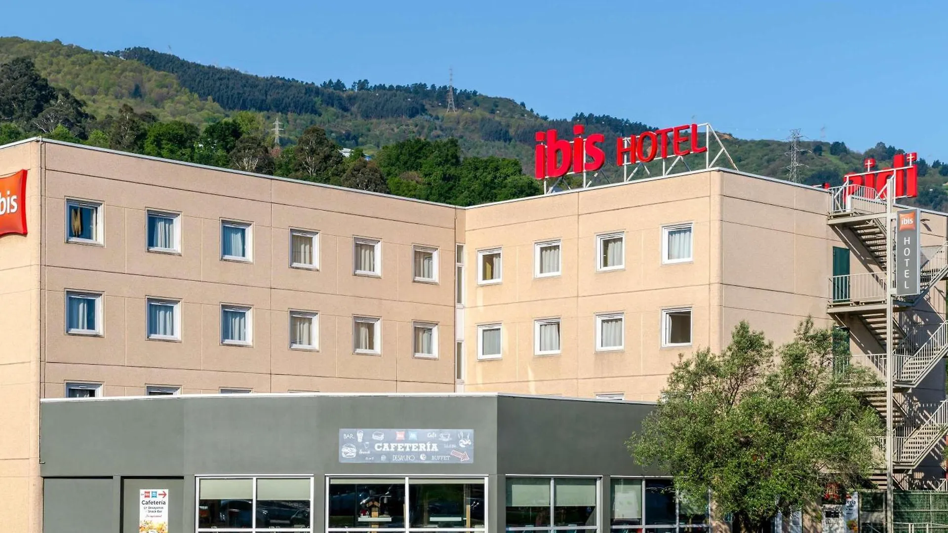 ホテル Ibis Bilbao バラカルド